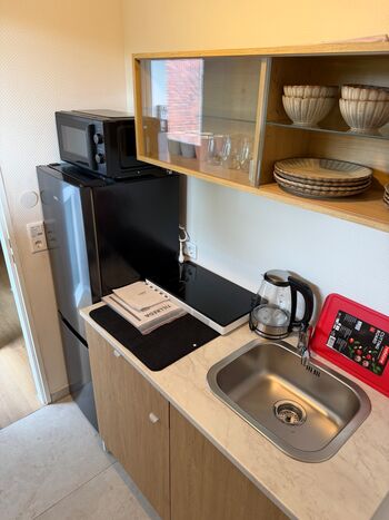 Your Home Away Apartments Picture 4 Your Home Away Apartments Picture 4