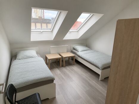Easyrooms24 - über 50 Schlafplätze in der Nähe der BASF Easyrooms24 - über 50 Schlafplätze in der Nähe der BASF