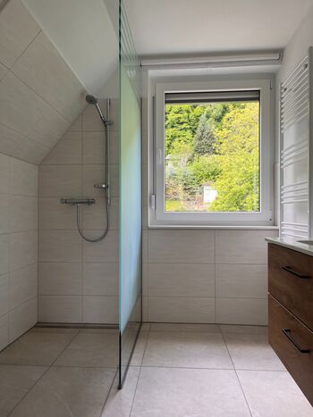 Bad im Dachgeschoss Bad im Dachgeschoss