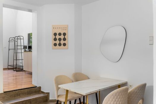 EXQUIS Luxus 3-Zimmer Maisonettewohnung | Stuttgart West EXQUIS Luxus 3-Zimmer Maisonettewohnung | Stuttgart West