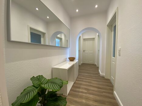 TOP! 6 separate Zimmer! 2 Ferienwohnungen - Nur 10 min bis Koblenz Bild 4 TOP! 6 separate Zimmer! 2 Ferienwohnungen - Nur 10 min bis Koblenz Bild 4