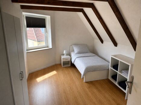 FL12 / TOMASZ-LIVING in PADBORG - Grenznah | Billig FL12 / TOMASZ-LIVING in PADBORG - Grenznah | Billig