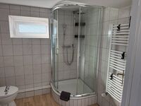 Bad und WC 2 Bad und WC 2