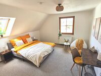 Helles und gemütliches Zimmer mit Garten nahe Berlin Bild 1 Helles und gemütliches Zimmer mit Garten nahe Berlin Bild 1