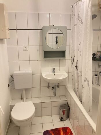 2-Zi-Wohnung Pulheim nahe Köln | WLAN + Parkplatz + Waschmaschine + Fit Bild 5 2-Zi-Wohnung Pulheim nahe Köln | WLAN + Parkplatz + Waschmaschine + Fit Bild 5