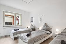 Guestroom in Frankfurt am Main Picture 11 Guestroom in Frankfurt am Main Picture 11