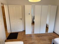 Schlafzimmer 1 EG Schlafzimmer 1 EG