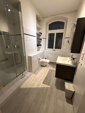 XXL Wohnung 6 Betten 3 Schlafzimmer + Wohnzimmer Bild 5 XXL Wohnung 6 Betten 3 Schlafzimmer + Wohnzimmer Bild 5