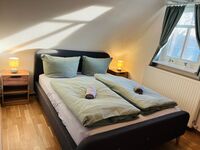 5: 2 Zimmer Familien Apartment für bis zu 4 Personen: Doppelbett Schlafzimmer 5: 2 Zimmer Familien Apartment für bis zu 4 Personen: Doppelbett Schlafzimmer