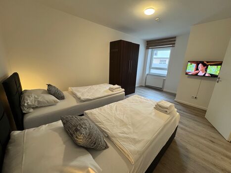 Wohnung 1, Zimmer 2 Wohnung 1, Zimmer 2