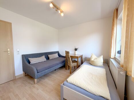 Apartments für 2-20 Pers. 👤 je 2-Zimmer/Bad/Küche - nähe Passau Bild 2 Apartments für 2-20 Pers. 👤 je 2-Zimmer/Bad/Küche - nähe Passau Bild 2