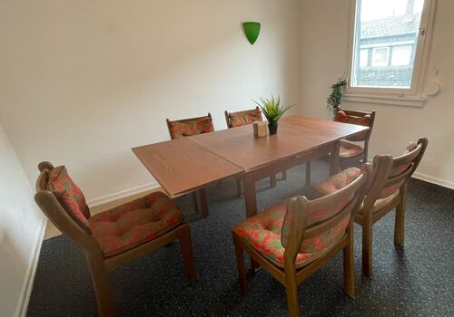 **TOP** Apartment mit 8 Betten in Königstein im Taunus Picture 3 **TOP** Apartment mit 8 Betten in Königstein im Taunus Picture 3