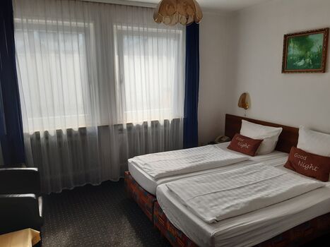 Hotel Garni Pfälzer Hof Zdjęcie 3 Hotel Garni Pfälzer Hof Zdjęcie 3