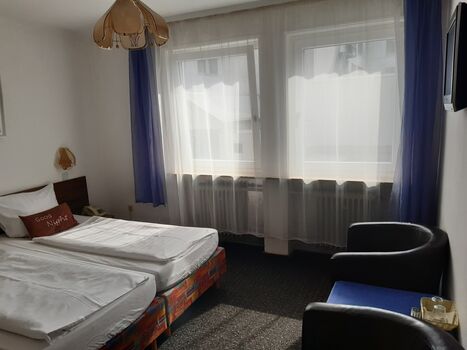 Hotel Garni Pfälzer Hof Zdjęcie 2 Hotel Garni Pfälzer Hof Zdjęcie 2