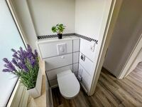 Gäste WC erstes OG Gäste WC erstes OG
