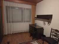 Gesamte Unterkunft für bis zu 10 Personen oder Einzelzimmer/ Bild 5 Gesamte Unterkunft für bis zu 10 Personen oder Einzelzimmer/ Bild 5