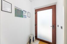 Große Firmenunterkunft, 150 qm, 8 Gäste, 4 SZ, 2 Bäder, 2 Parkplätze Bild 6 Große Firmenunterkunft, 150 qm, 8 Gäste, 4 SZ, 2 Bäder, 2 Parkplätze Bild 6