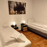 Voll möblierte ausgestatte 2 Zi-Whg für Langzeitaufenth. Bild 1 Voll möblierte ausgestatte 2 Zi-Whg für Langzeitaufenth. Bild 1