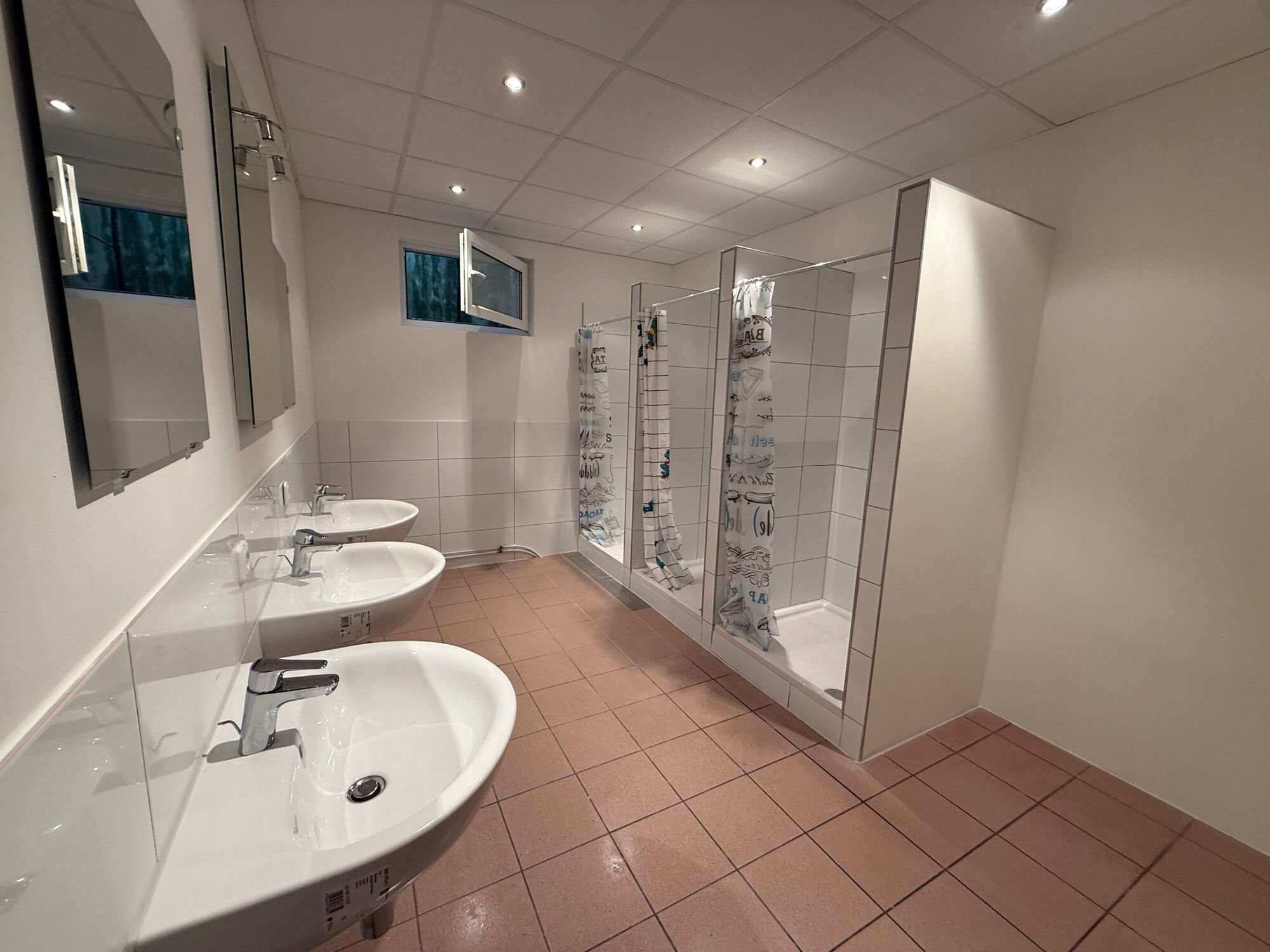 Zdjęcie 4 Zdjęcie 4