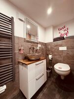 MINI APPARTEMENT NETFLIX PARKPLATZ, INTERNATIONAL TV Bild 13 MINI APPARTEMENT NETFLIX PARKPLATZ, INTERNATIONAL TV Bild 13