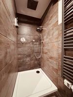 MINI APPARTEMENT NETFLIX PARKPLATZ, INTERNATIONAL TV Bild 15 MINI APPARTEMENT NETFLIX PARKPLATZ, INTERNATIONAL TV Bild 15