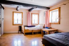 Zimmer im ersten Stockwerk Zimmer im ersten Stockwerk