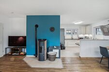 OARA | 5 BR · 10 Beds · Flexible 2-Unit House Picture 14 OARA | 5 BR · 10 Beds · Flexible 2-Unit House Picture 14