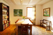 Gemütlicher Abendausklang in der Bibliothek Gemütlicher Abendausklang in der Bibliothek