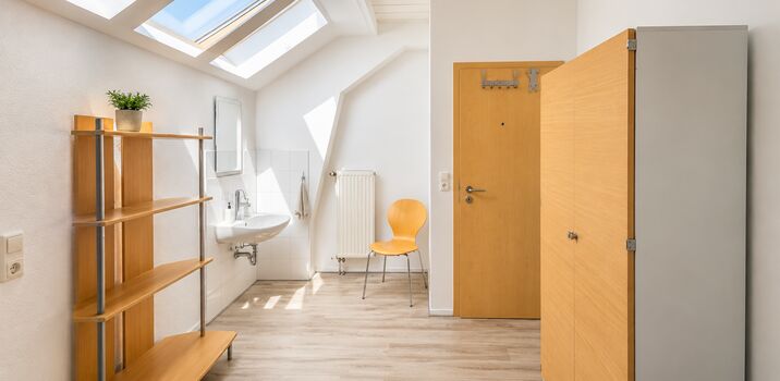 Loft für 5-8 Gäste Dachterrasse 5 Schlafz. 50 weitere Betten in Kassel Bild 3 Loft für 5-8 Gäste Dachterrasse 5 Schlafz. 50 weitere Betten in Kassel Bild 3