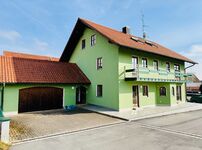 Vollausgestattete große Wohnung mit Balkon und Parkplatz Bild 7 Vollausgestattete große Wohnung mit Balkon und Parkplatz Bild 7