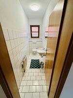Vollausgestattete große Wohnung mit Balkon und Parkplatz Bild 12 Vollausgestattete große Wohnung mit Balkon und Parkplatz Bild 12