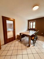 Vollausgestattete große Wohnung mit Balkon und Parkplatz Bild 8 Vollausgestattete große Wohnung mit Balkon und Parkplatz Bild 8