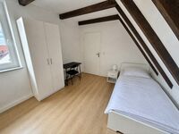 FL30 / TOMASZ-LIVING in HUSUM - Nordsee | Zentral Bild 2 FL30 / TOMASZ-LIVING in HUSUM - Nordsee | Zentral Bild 2