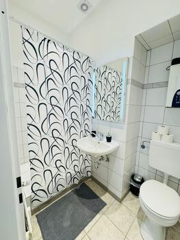 Gemütliche Zentrale 2 Zimmer Wohnung Picture 3 Gemütliche Zentrale 2 Zimmer Wohnung Picture 3