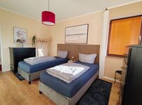 Schlafzimmer mit zwei Einzelbetten Schlafzimmer mit zwei Einzelbetten