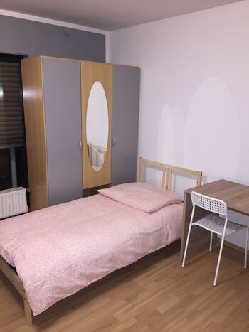 Eine moderne möblierte 3 Zimmer Wohnung in Essen nah Zentrum Bild 3 Eine moderne möblierte 3 Zimmer Wohnung in Essen nah Zentrum Bild 3