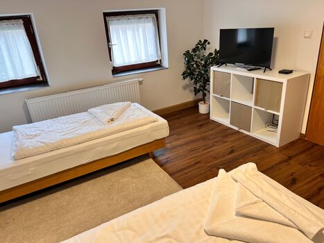 Mehrbettenhaus ~ neu renoviert~ WLAN/ Smart TV Bild 3 Mehrbettenhaus ~ neu renoviert~ WLAN/ Smart TV Bild 3