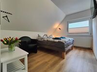 Zimmer 2: Doppelbett Zimmer 2: Doppelbett