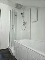 Dusche Badewanne große Wohnung Dusche Badewanne große Wohnung