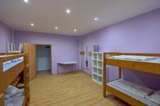 Mehrbettzimmer Mehrbettzimmer