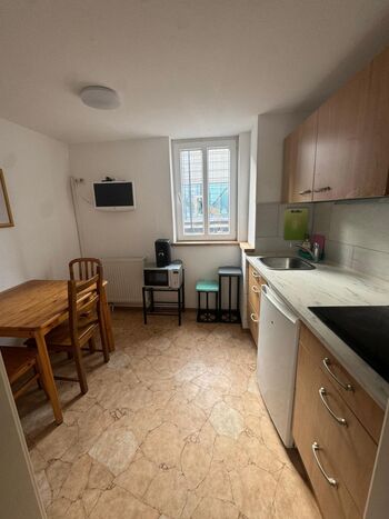 Haus in Kitzingen, 9 Betten, zentral mit 2 Küchen und 2 Bäder mit Dusche Obrázok 5 Haus in Kitzingen, 9 Betten, zentral mit 2 Küchen und 2 Bäder mit Dusche Obrázok 5