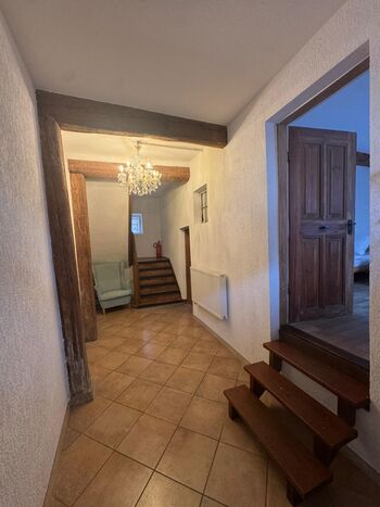 Haus in Kitzingen, 9 Betten, zentral mit 2 Küchen und 2 Bäder mit Dusche Obrázok 4 Haus in Kitzingen, 9 Betten, zentral mit 2 Küchen und 2 Bäder mit Dusche Obrázok 4
