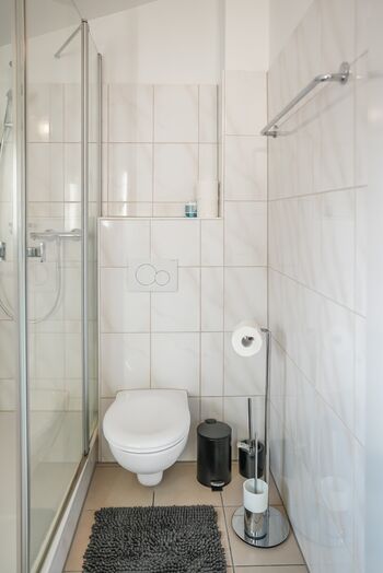 Helle geräumige 80m2 Wohnung Bild 4 Helle geräumige 80m2 Wohnung Bild 4