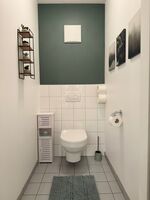 WC WC