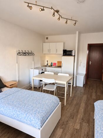 Schöne Wohnung mit Balkon in Germersheim nähe Wörth Schöne Wohnung mit Balkon in Germersheim nähe Wörth