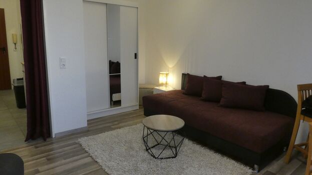 Wohnzimmer mit hochwertiger Studioliege Wohnzimmer mit hochwertiger Studioliege