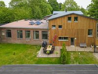 Großzügige Ferienwohnung in ruhiger Lage am Elbdeich. Garten Picture 6 Großzügige Ferienwohnung in ruhiger Lage am Elbdeich. Garten Picture 6