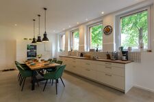 Großzügige Ferienwohnung in ruhiger Lage am Elbdeich. Garten Picture 3 Großzügige Ferienwohnung in ruhiger Lage am Elbdeich. Garten Picture 3