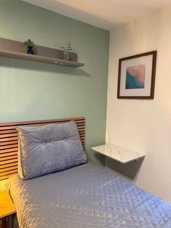 FREI 1-4 Pers., ab 3 Monate Mietdauer, alles neu. zentral Bild 5 FREI 1-4 Pers., ab 3 Monate Mietdauer, alles neu. zentral Bild 5