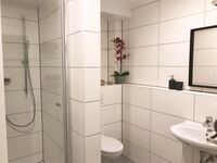 Großzügige Wohnung mit Parkplätzen und Garten/Terrasse Picture 22 Großzügige Wohnung mit Parkplätzen und Garten/Terrasse Picture 22